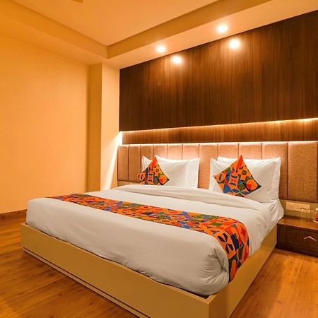 Fabhotel Prime Shanit Делі Екстер'єр фото