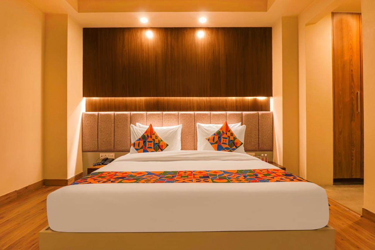 Fabhotel Prime Shanit Делі Екстер'єр фото
