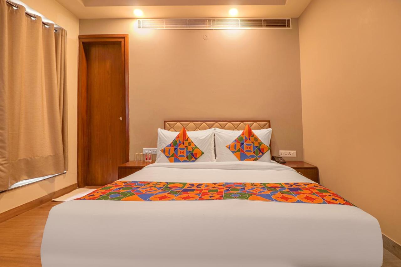 Fabhotel Prime Shanit Делі Екстер'єр фото